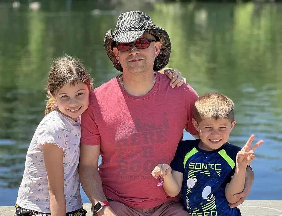 Ender Bowen And Family Ender Bowen And Family